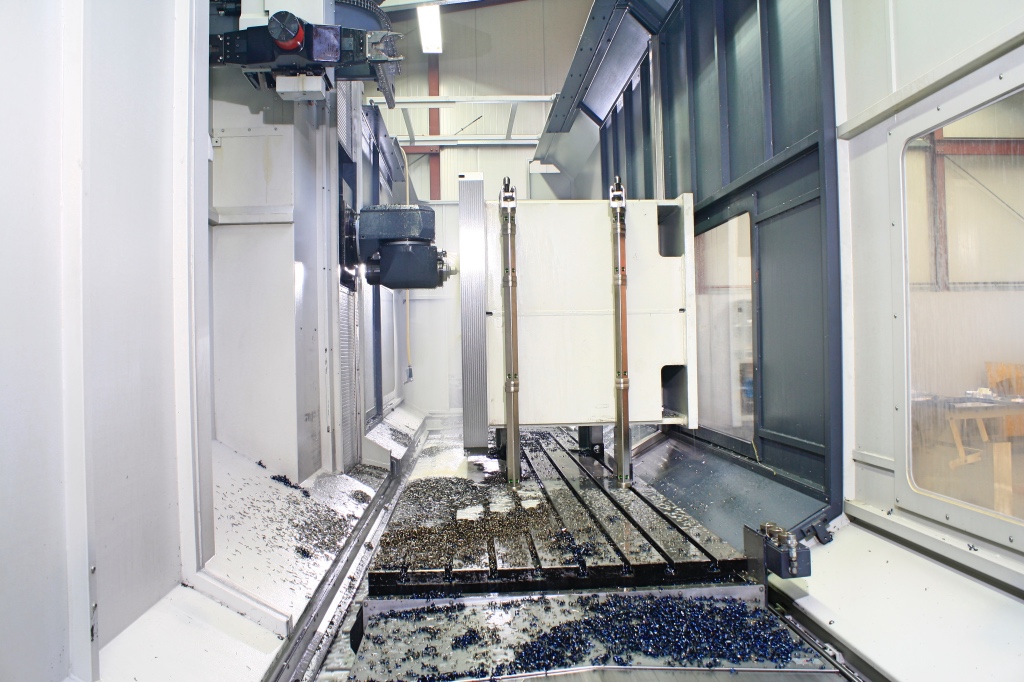 Pressentisch_Fraestechnik_Schneider-Edl